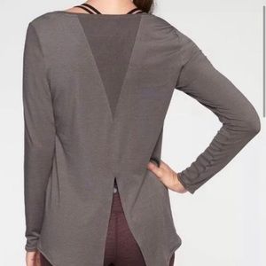Athleta Essence Semi Fit Split Back Long Sleeve Shirt
